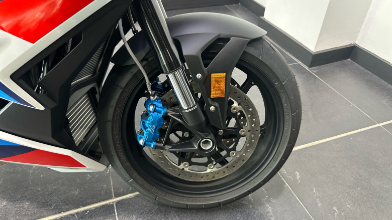 BMW M 1000 R (25MY)